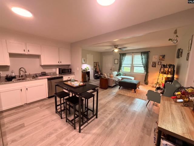 13 Dresden Circle