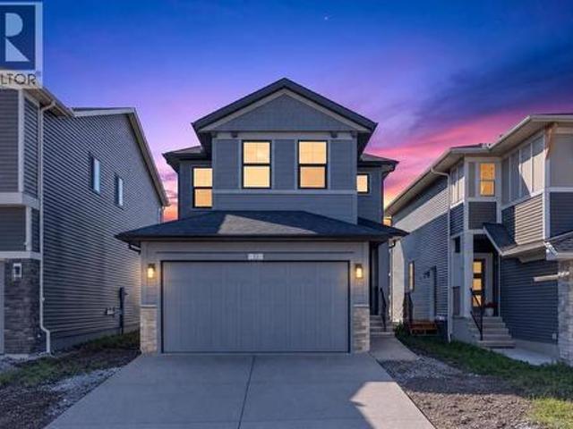 13 Emberside Grove, Cochrane, AB, T4C 3C8 house for sale | Listing ID A2344 | Royal LePage