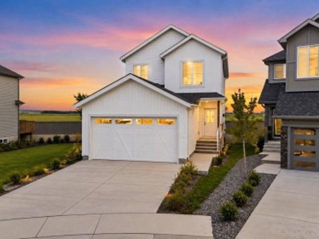 13 Enns Crest, Fort Saskatchewan, AB, T8L 0Z4 house for sale | Listing ID E4504 | Royal LePage