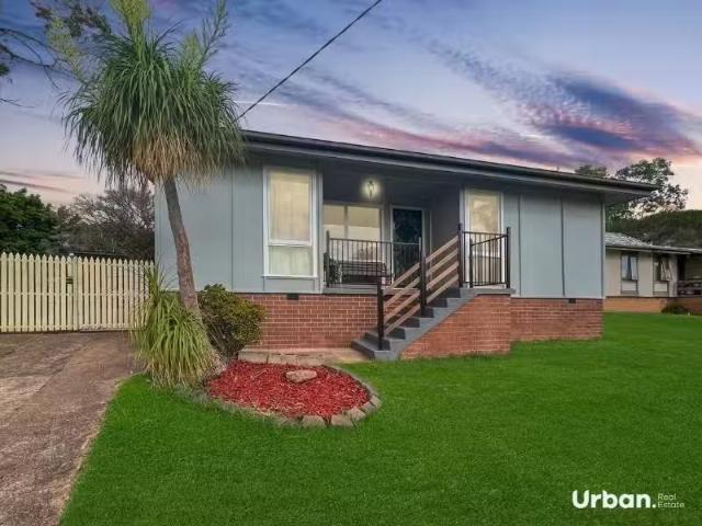 13 Endeavour Street, Rutherford House for rent Listed by Nata.