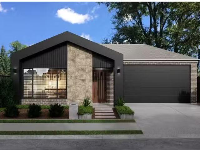 13 Fairway Boulevard, Woodcroft House for rent Listed by Terr.
