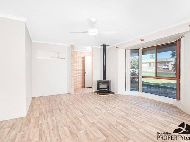 13 Falmouth Close Your Next Home Awaits!