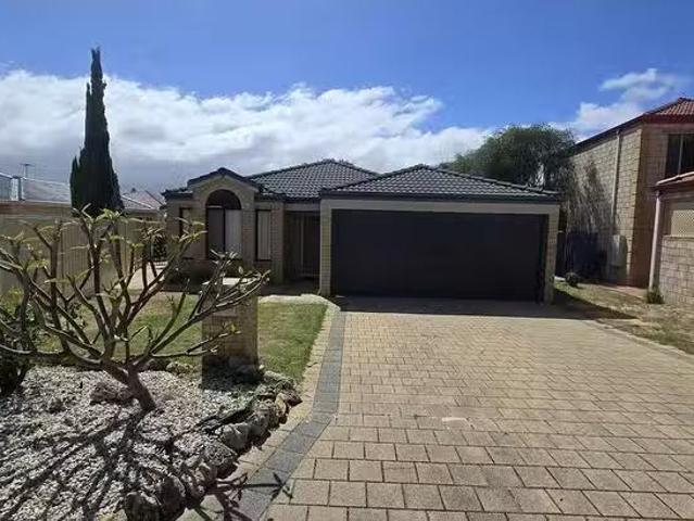 13 Galway Gardens, Warnbro, WA 6169