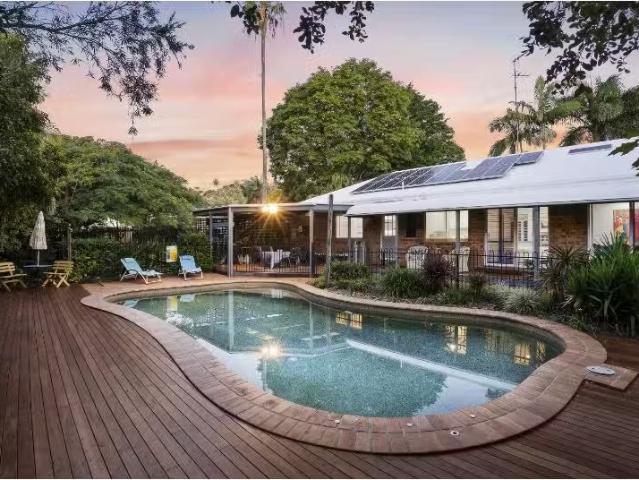 13 Glenbrae Drive, TERRANORA House for rent Listed by Leasing.