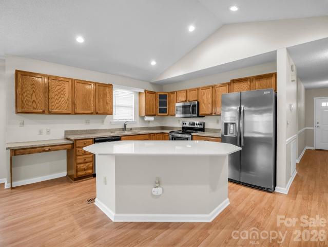 13 Gray Wolf Lane