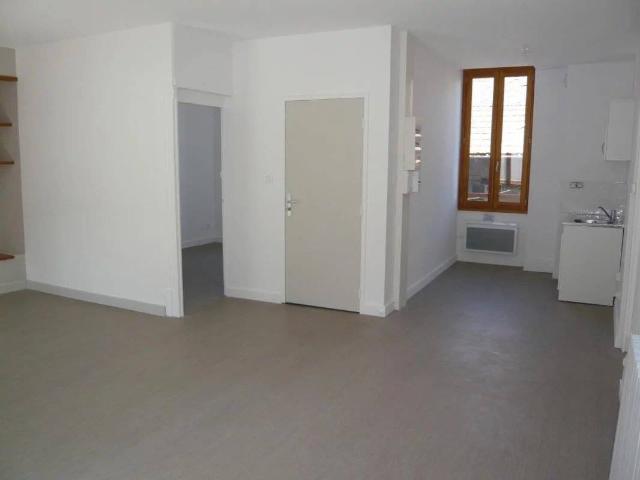 13 Grande Rue de Ciers