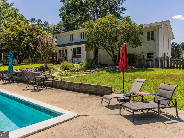 13 Greenbriar Lane SE
