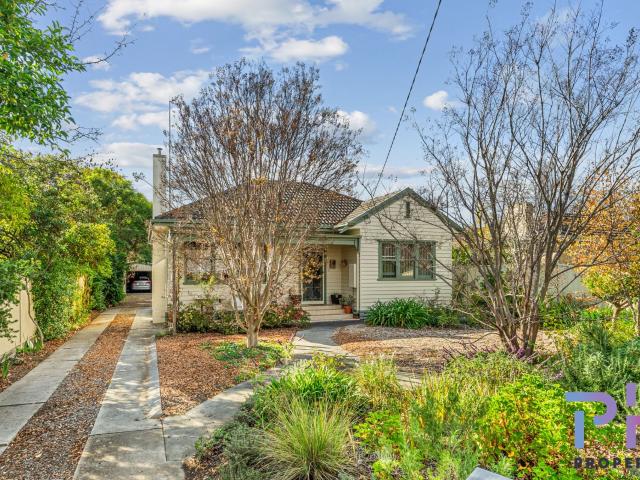 13 Hammer Street Flora Hill VIC
