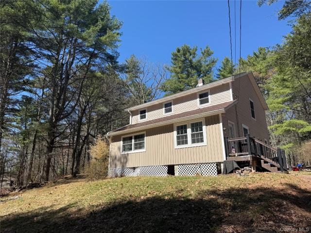 13 Hartung Road