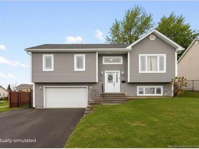 13 Harris St, Oromocto, NB, E2V 0A7 house for sale | Listing ID NB142095 | Royal LePage