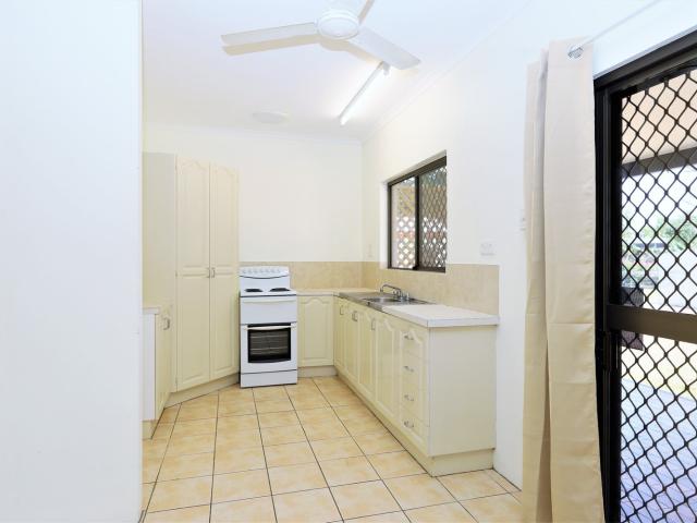 13 Henley StreetEarlville QLD 4870, Australia
