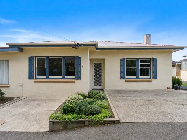 1/3 Inglis Street, NEW TOWN, TAS 7008