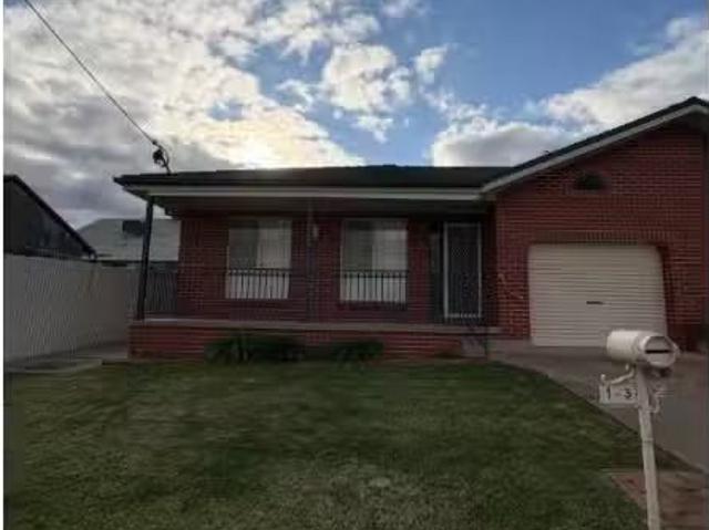 1/3 Ivy Ln, Leeton Apartment for rent Listed by Alison Anders.