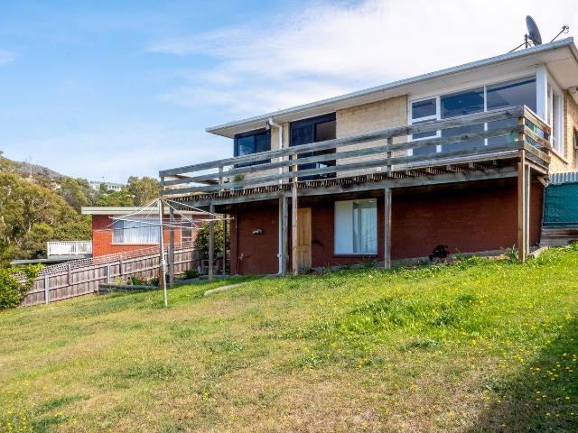 13 Kinarra Crescent, CHIGWELL, TAS 7011