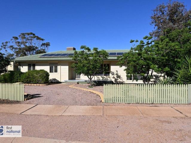 13 Kirwan Crescent Port Augusta West