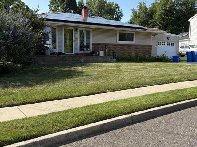 13 Lamont Road