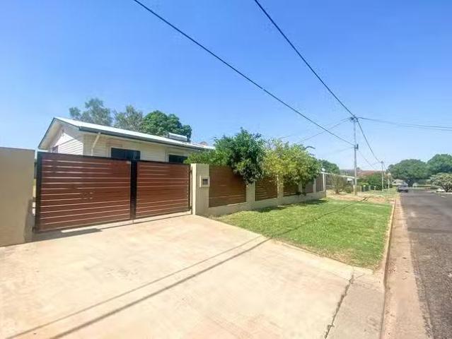 13 Lae Street, Soldiers Hill, QLD 4825