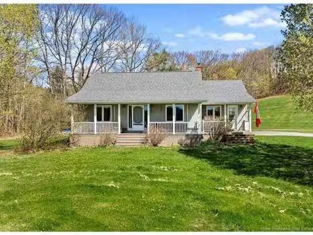 13 Lynch Lane, Douglas, NB, E3G 7V8 house for sale Listing.