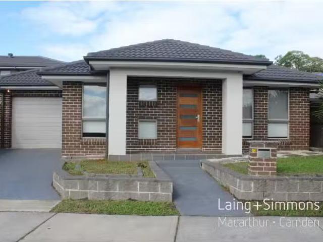 13 Mc Aree Road, Edmondson Park House for rent Listed by Chri.