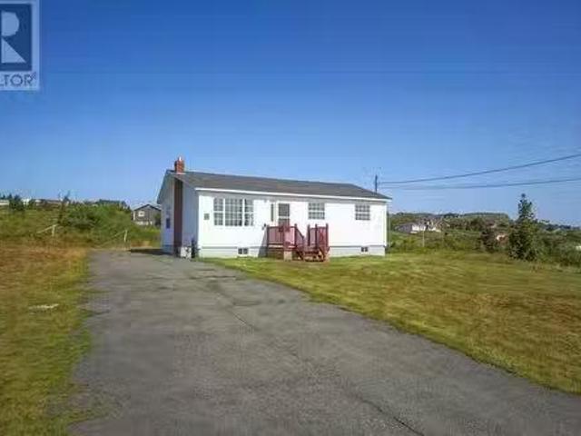 13 Mccarthys Road, Upper Island Cove, NL, A0A 4E0 house for.