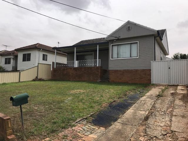 13 McGowen Crescent, Liverpool | Domaine Plus Real Estate