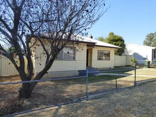 13 Memagong Street, YOUNG House for rent Listed by Katrina Bo.