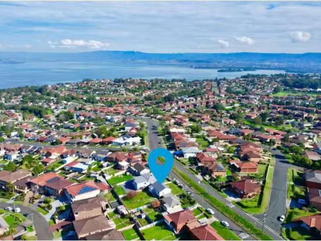 13 Minnegang Street, Warrawong House for rent Listed by Tahli.