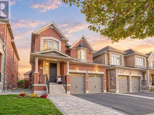 13 Micklefield Avenue, Whitby, ON, L1P 0C2 house for sale | Listing ID E13849 | Royal LePage