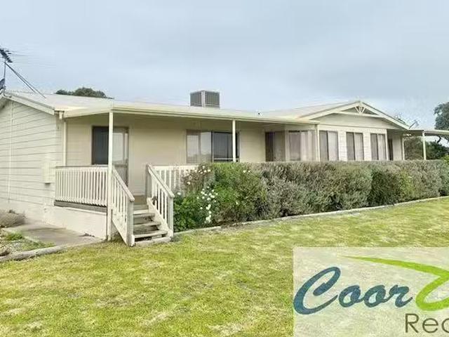 13 Mount Sandy Road, Meningie, SA 5264