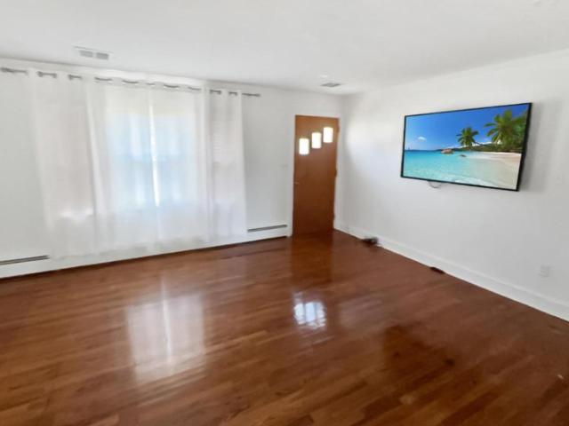 13 Nanticoke Road