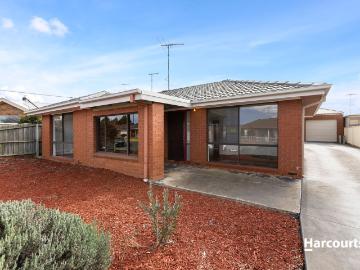 1/3 Nanworen Crescent, Bell Park, VIC 3215