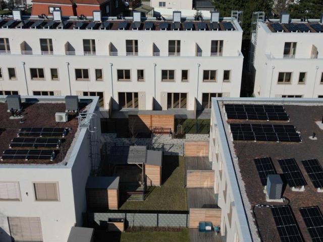 13 Neubau Reihenhäuser: Erstbezug 5 Zimmer | Parken | Garten | PV Anlage Besichtigung Donnerstag 25.06 um 19:00