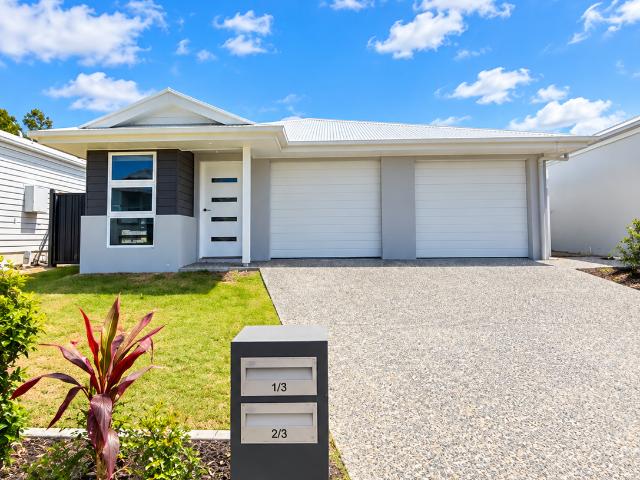1/3 Oak Crescent, MORAYFIELD, QLD 4506