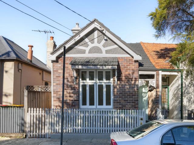 13 Philpott Street, Marrickville NSW 2204 | BresicWhitney