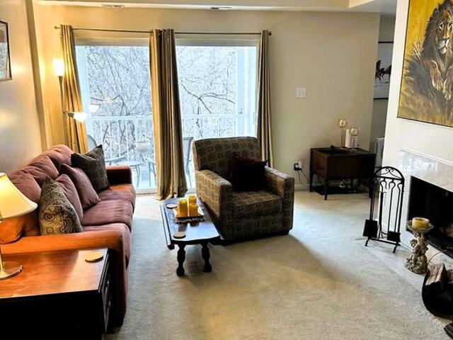 13 Pickering Court # 13 02