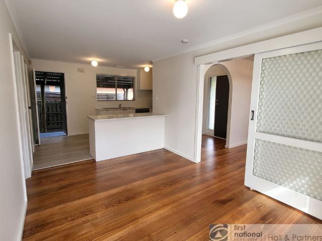 13 Pitman Street, Dandenong North
