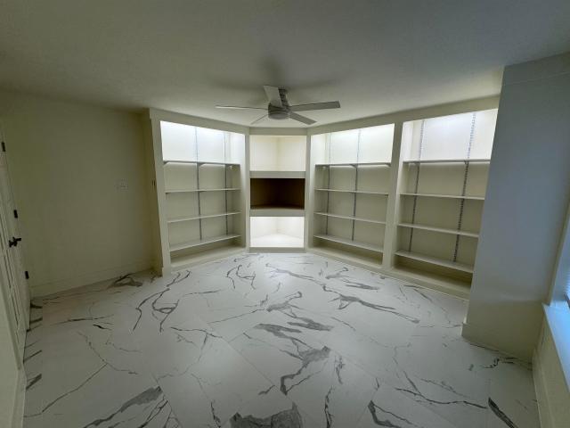13 Royale Cir