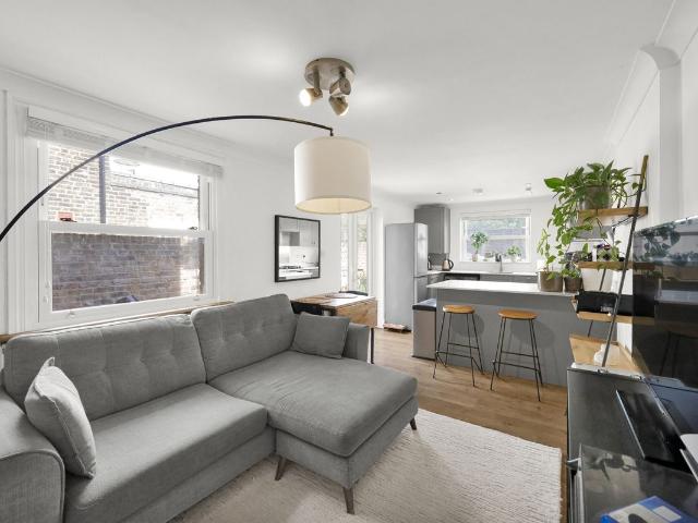 13 Scarborough Road, London N4, 2 bed terraced house to rent, £2,340 pcm | PrimeLocation