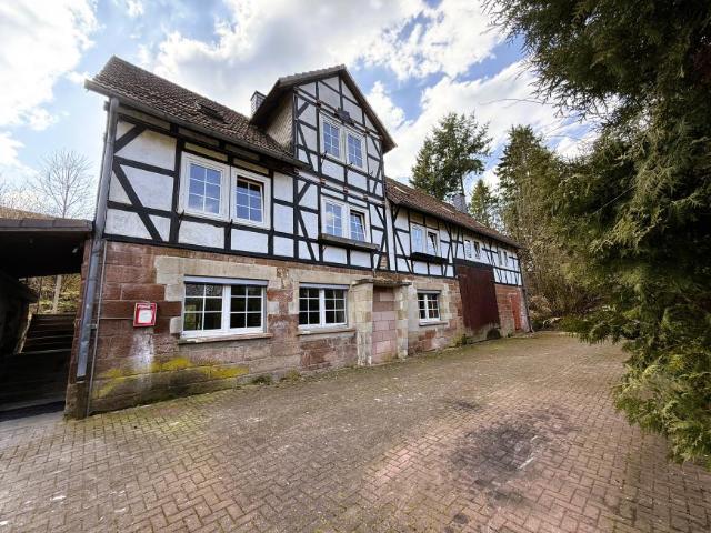 13 Schlafzimmer Haus Haina Deutschland 101101124