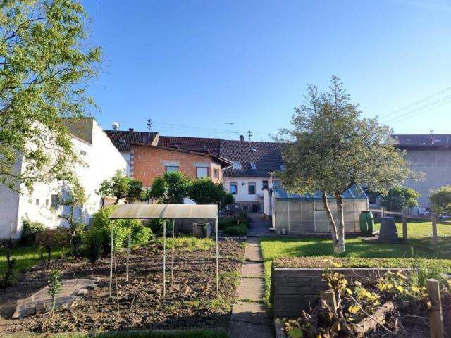 13 Schlafzimmer Haus Östringen Deutschland 102021410