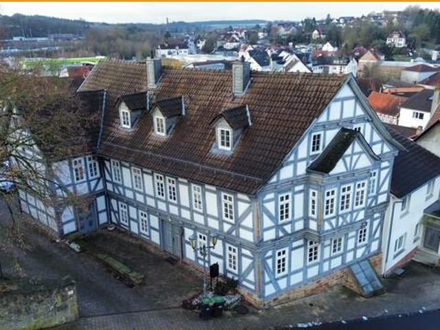 13 Schlafzimmer Haus Schwalmstadt Deutschland LS101928202