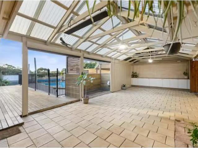 13 Sandalwood Grove, Woodcroft House for rent Listed by Taylo.