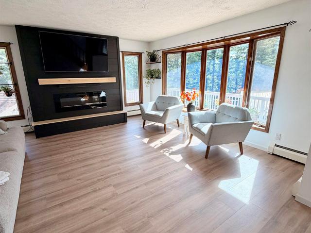 13 Sandy Drive