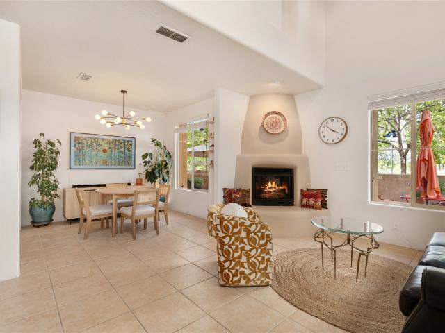 13 Saddleback Mesa