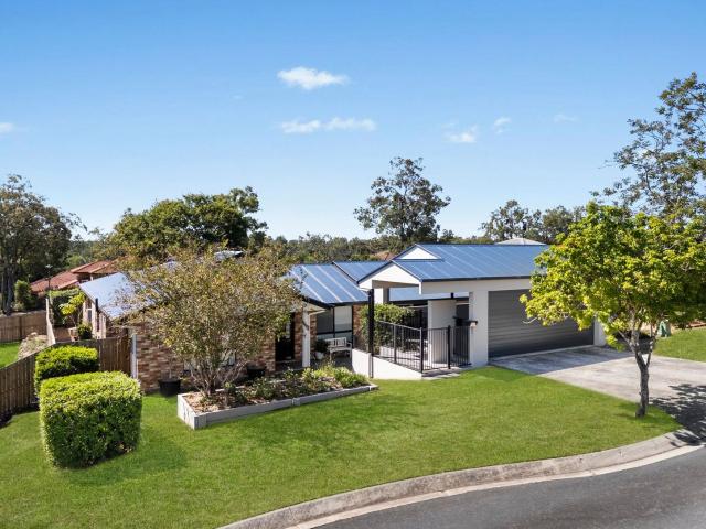 13 Sheldrake Place, MOGGILL, QLD 4070