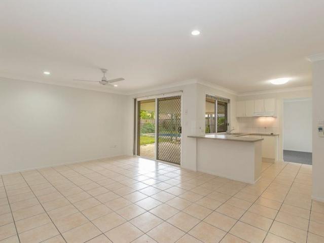 13 Sheperd Cct, Kirwan
