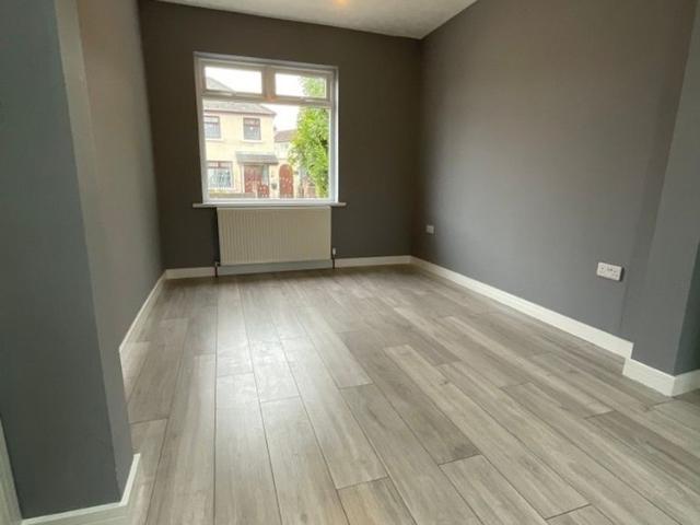 13 Silverstream Parade, Belfast, BT14 8GR