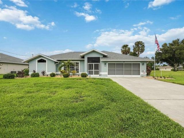 13 Sportsman Rd, Rotonda West, FL 33947