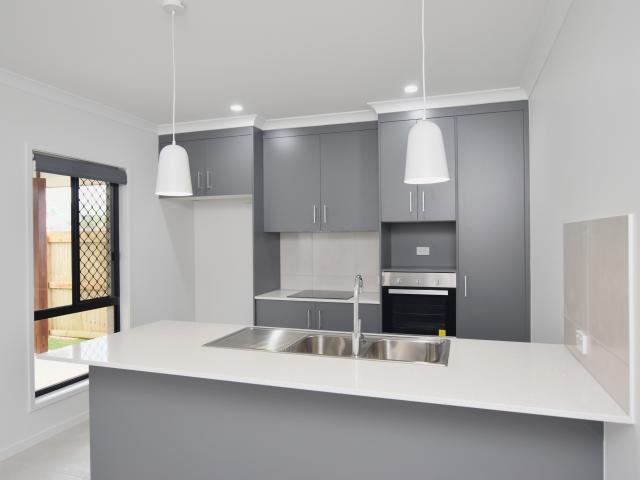 13 Spindrift Road Clinton, QLD 4680