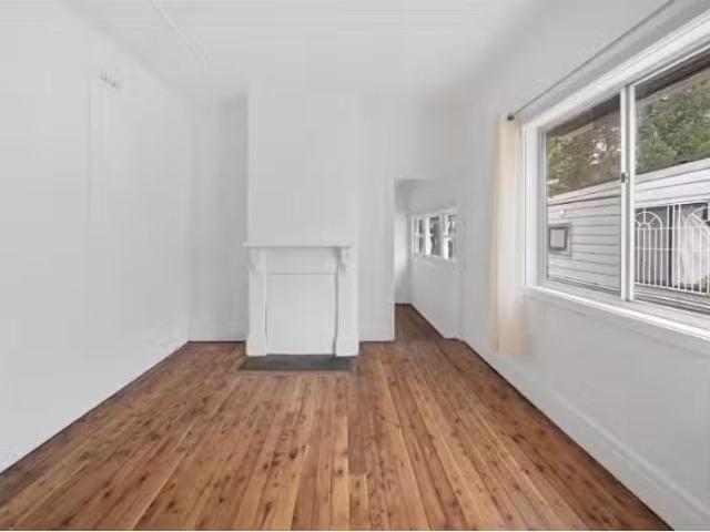 13 St Peters Street, St Peters House for rent Listed by Isabe.